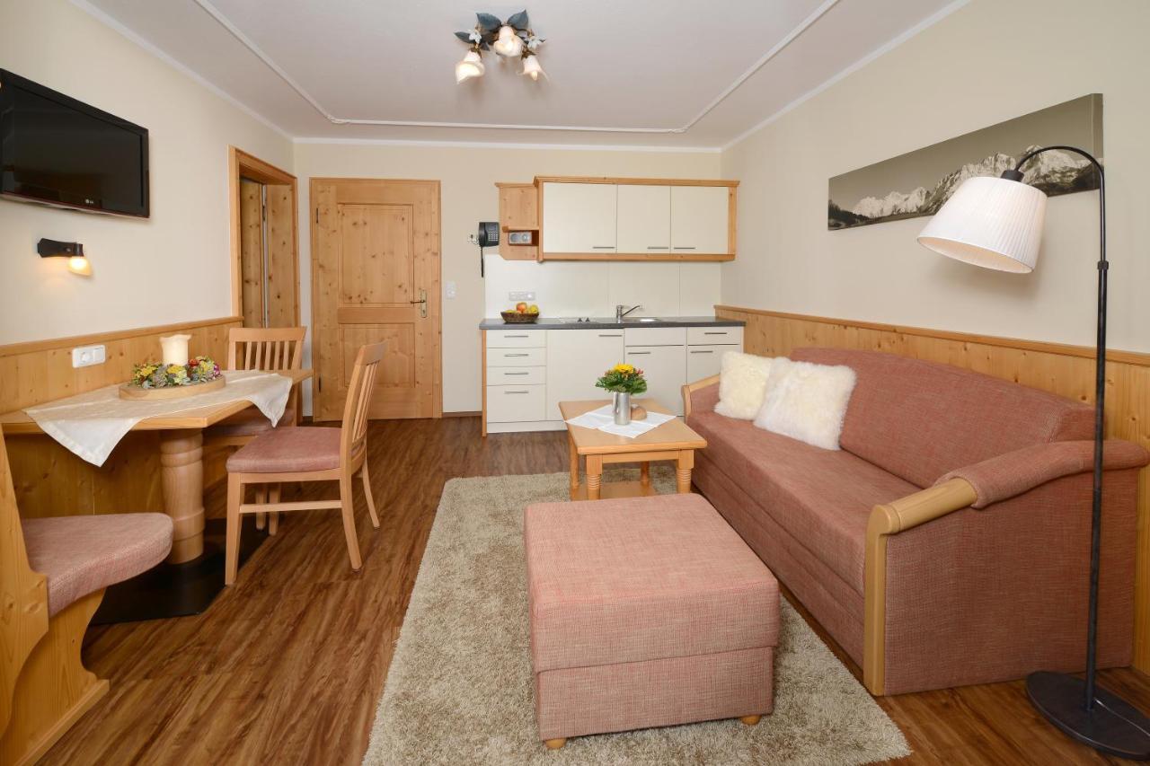 Landhaus Zita Schwendt  Room photo